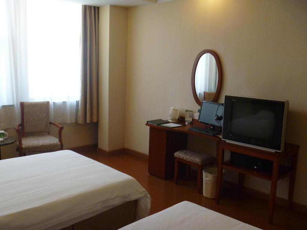 Greentree Inn Jiujiang Railway Station Business Hotel Værelse billede