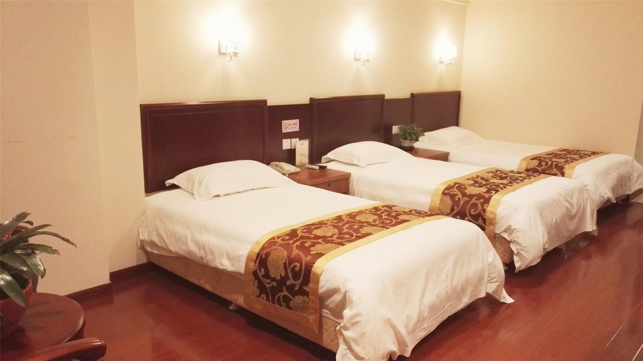 Greentree Inn Jiujiang Railway Station Business Hotel Eksteriør billede